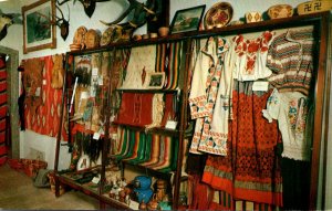 Arkansas Berryville Saunders Museum Interior Mexican and Indian Objects