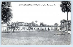 2 Postcards DAYTONA BEACH, Florida FL ~ Roadside Motel STEWART MOTOR COURT 1950s