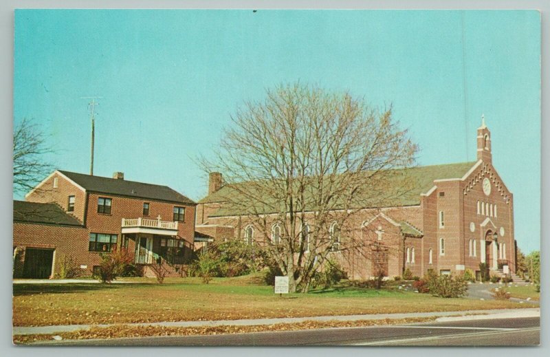 Seaford Delaware~Our Lady Of Lourdes RC Church~Standard Chrome Postcard