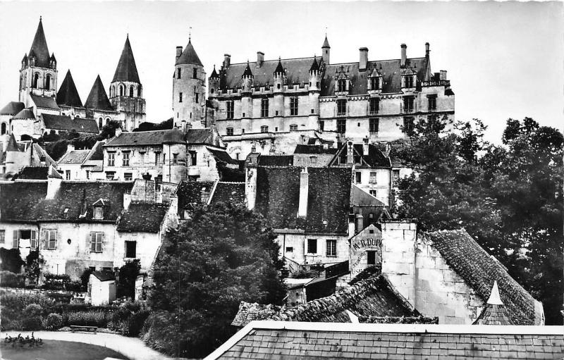BR7260 Loches Le Chateau et la collegiale Saint-Ours  france