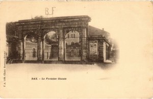 CPA DAX - La Fontaine Chaude (111472)