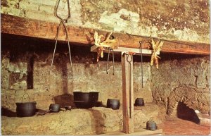 postcard California - San Juan Baptista Mission - kitchen