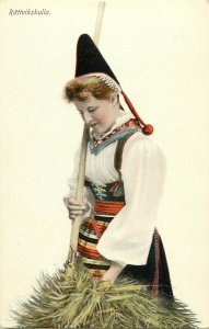 Postcard Rattvikskulla Woman in Costume of Rattvik Sweden