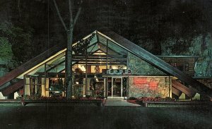 1960s AMSTERDAM NEW YORK MOHAWK TEPEE RESTAURANT MOTEL RT 5 CHROME POSTCARD P850