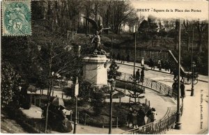 CPA Brest- Square de la Place des Portes FRANCE (1025701)