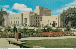 MANITOBA, Canada, 1950-1960's; Manitoba Government Building And Memorial Park