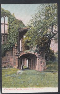 Warwickshire Postcard - Kenilworth Castle, Entrance To Banqueting Hall    T6659