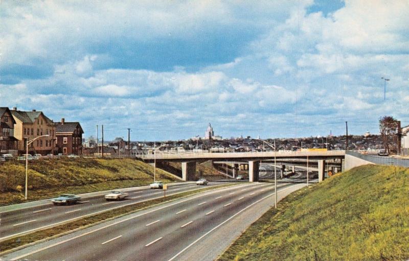 RHODE ISLAND~EAST PROVIDENCE EXPRESSWAY MAIN THOROUGHFARE TO CAPE COD POSTCARD