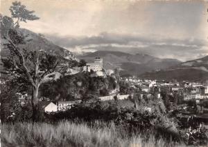 BR49339 Vue generale sur le chateau fort Lourdes       France