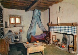 Postcard Bartres Lourdes Sainte Bernadette authentic room image