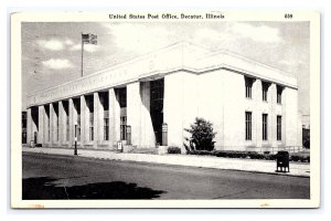 United States Post Office Decatur Illinois c1945 Postcard