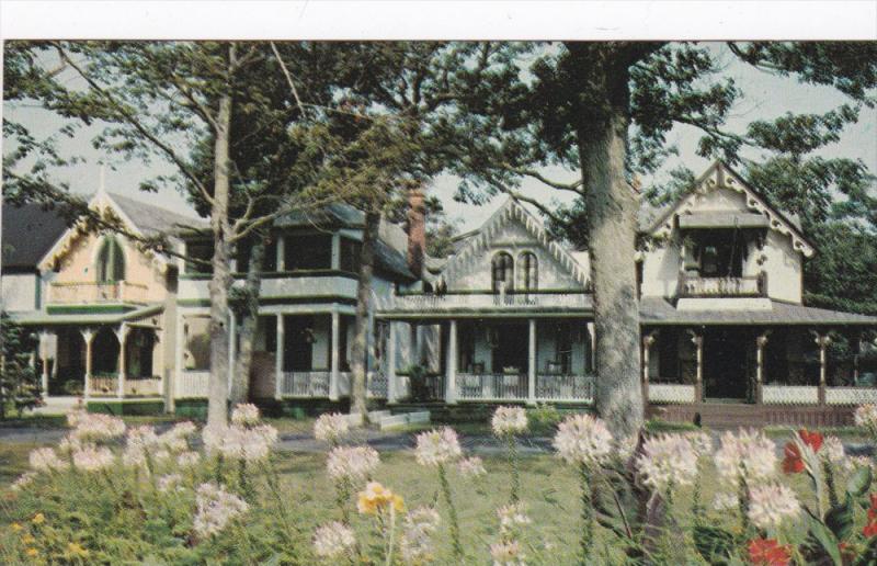 massachusetts Martha´s Vineyard   The Gingerbread cottages  at oak Bl...