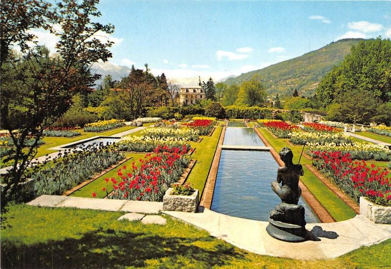 BG11293  verbania pallanza giardini di villa taranto sculpture pescatore   italy