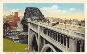 LPS53 CLEVELAND Ohio High Level Bridge looking East Postcard