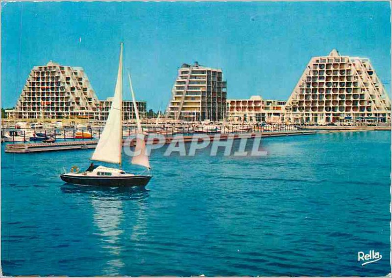 Modern Postcard La Grande Motte (Herault) port