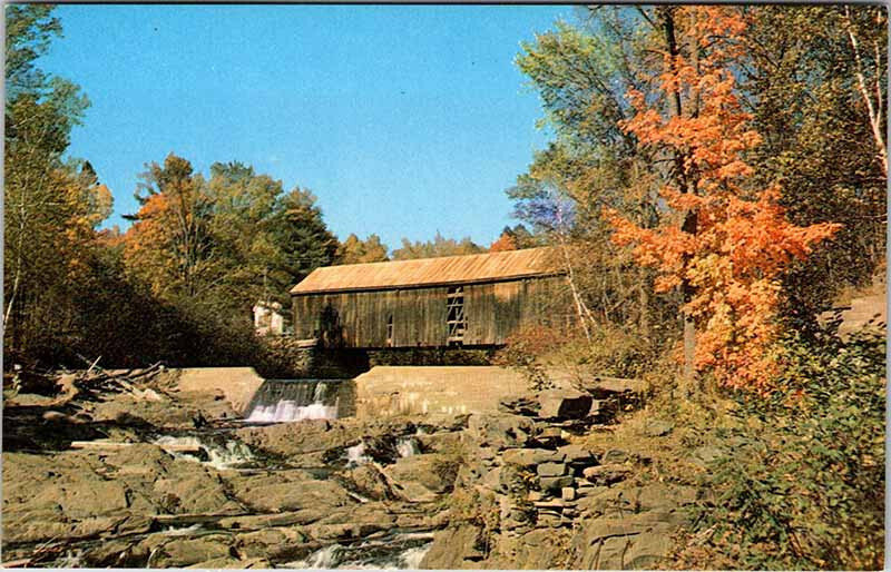 Postcard BRIDGE SCENE Thetford Vermont VT AL5653 United States