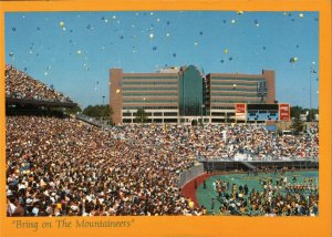 'Bring on the Mountainers is the cue for balloon release, Morganto...