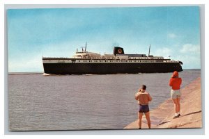 Vintage 1960's Postcard SS Badger C & O Ferry Great Lakes Ludington Michigan