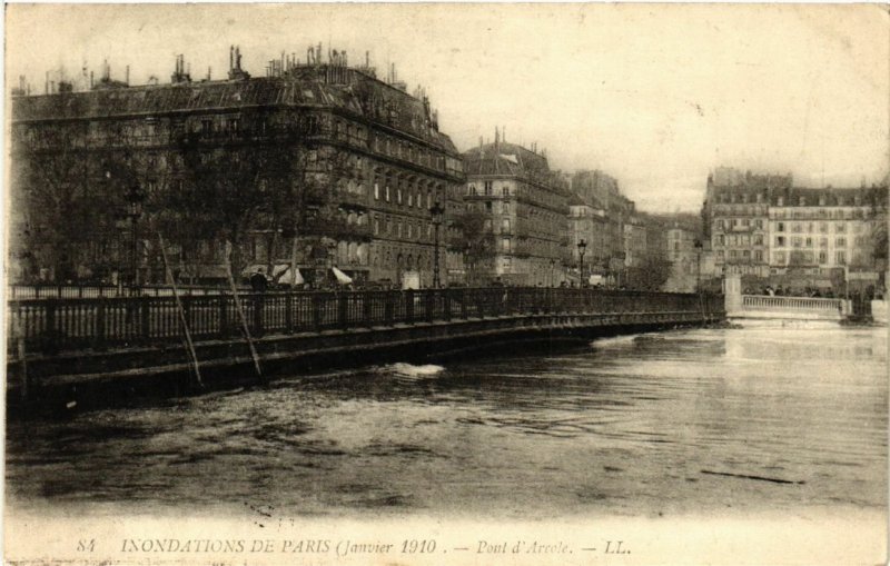 CPA PARIS 4e Indonations 1910. Pont d'Arcole (464219)