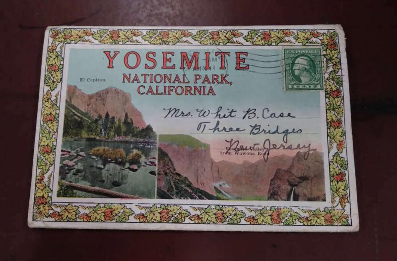 Yosemite National Park California Scenic View Fold Out Postcard Folder J926460