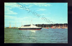 f2525 - Red Funnel Seaflight Hydrofoil Ferry - Shearwater Cowes I.O.W. postcard