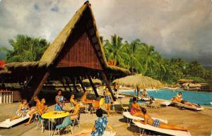 Honolulu Hawaii Kona Inn Beach Scene Vintage Postcard K80219