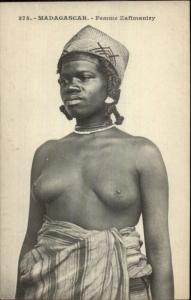 Madagascar Native Nude Woman Femme Zafimaniry c1910 Postcard