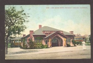 OAKLAND CALIFORNIA KEY ROUTE RAILROAD DEPOT TRAIN STATION VINTAGE POSTCARD