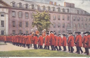 CHELSA , London , England , 00-10s ; Royal Hospital , Founder's Day Parade ; ...