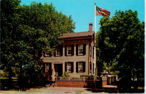 Abraham Lincolns Home Springfield Illinois Postcard