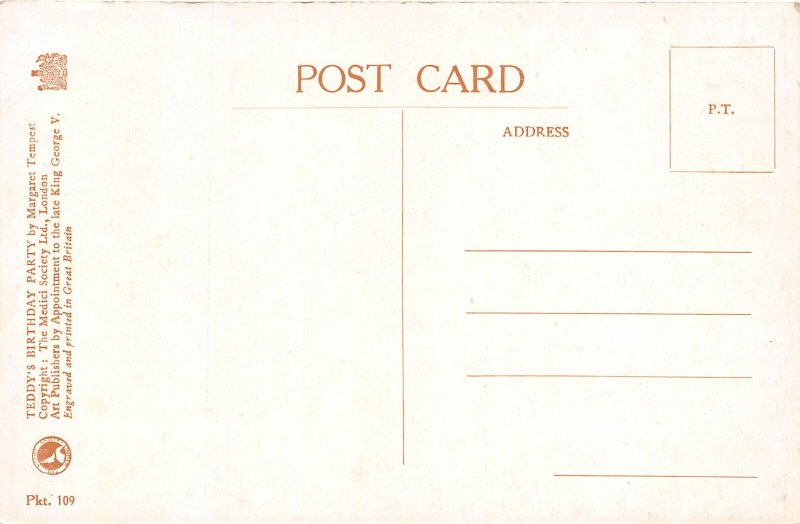 G26/ Animal Postcard Dressed Dressed Bears  c40s Margaret Tempest 21