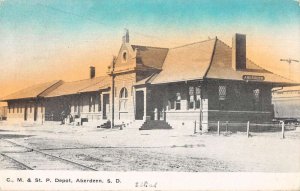 Aberdeen South Dakota Train Station Vintage Postcard AA37996