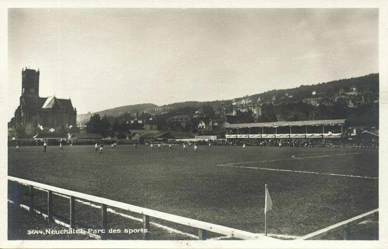 switzerland, NEUCHÂTEL, Parc des Sports (1930s) Stadium Postcard RPPC