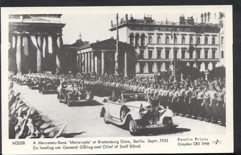 Germany Postcard - A Mercedes-Benz 'Motorcade' at Brandenburg Gate, Berlin - B61