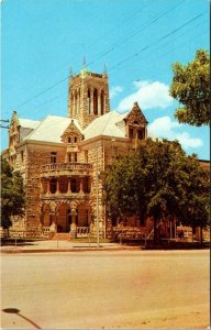 New Braunfels, TX Texas  COMAL COUNTY COURT HOUSE  Courthouse  VINTAGE  Postcard