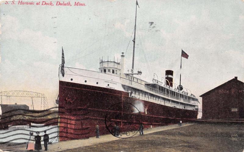 DULUTH MINNESOTA SS HURONIC AT DOCK POSTCARD c1910