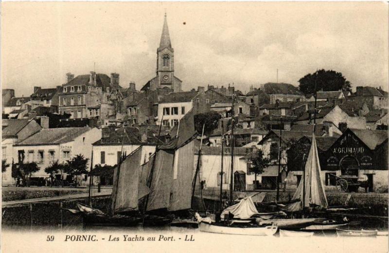 CPA PORNIC Les Yachts au Port (610708)