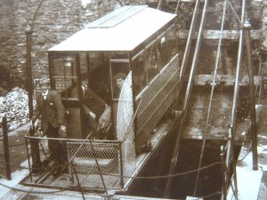 Devon Lynmouth LYNTON CLIFF RAILWAY / LIFT c1910 RP Postcard