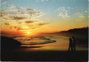 Sunset at Long Beach Vancouver Island BC Couple Love Unused Vintage Postcard D55