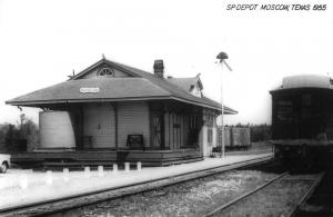 Moscow Texas 1955 Southern Pacific train depot real photo pc Z16522