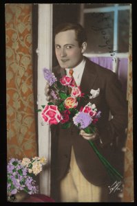 Fotocelere postcard. Man with hand-colored flowers. 1930 French postcard