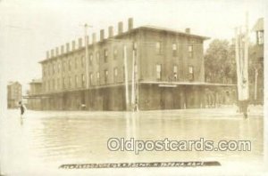 Real Photo - 1908 Flood at Depot, Topeka, KS, Kansas, USA Train Railroad Unused 