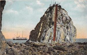 SANTA CATALINA CA SUGAR LOAF~CLIMBING STAIRS TO OBSERVATION POINT POSTCARD 1910s