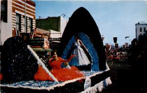 National Peanut Festival Parade, Dothan Alabama Beauty Queens Postcard G03