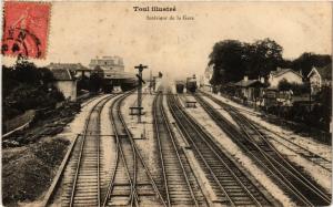 CPA TOUL - Intérieur de la Gare (386062)