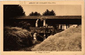 CPA AK Abbaye de CITEAUX - Les Moines au travail (586629)