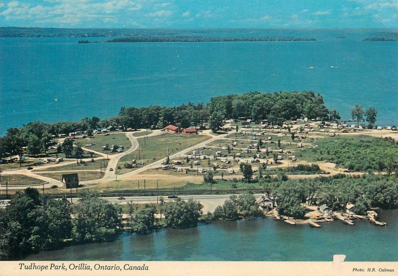 Postcard Canada Ontario Orilia Tudhope Park general view