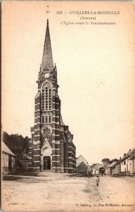 VINTAGE POSTCARD STREET SCENE & VIEW OF THE CHURCH BEFORE THE BOMBARDMENT AMIENS