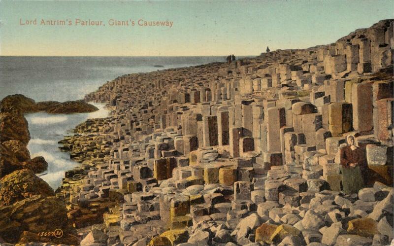 IRELAND-GIANT'S CAUSEWAY~HONEYCOMB-PARLOUR-ORGAN-WELL~LOT OF 4 POSTCARDS