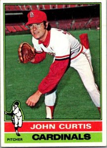 1976 Topps Baseball Card John Curtis St Louis Cardinals  sk12341